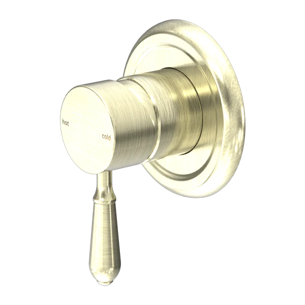 York Shower Mixer With Metal Lever - Image 4